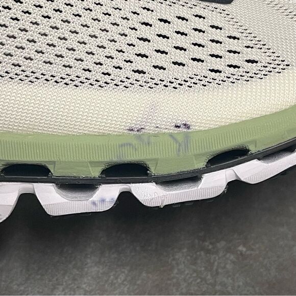 On Cloudboom Women's White / Black / Sage Running Shoes Size 10 - Picture 2 of 14